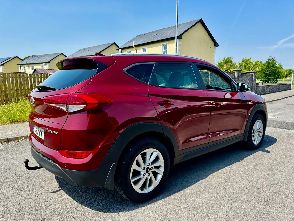 Hyundai Tucson 1.7D EXE 2016 *NCT 02/2027* MINT - Image 3