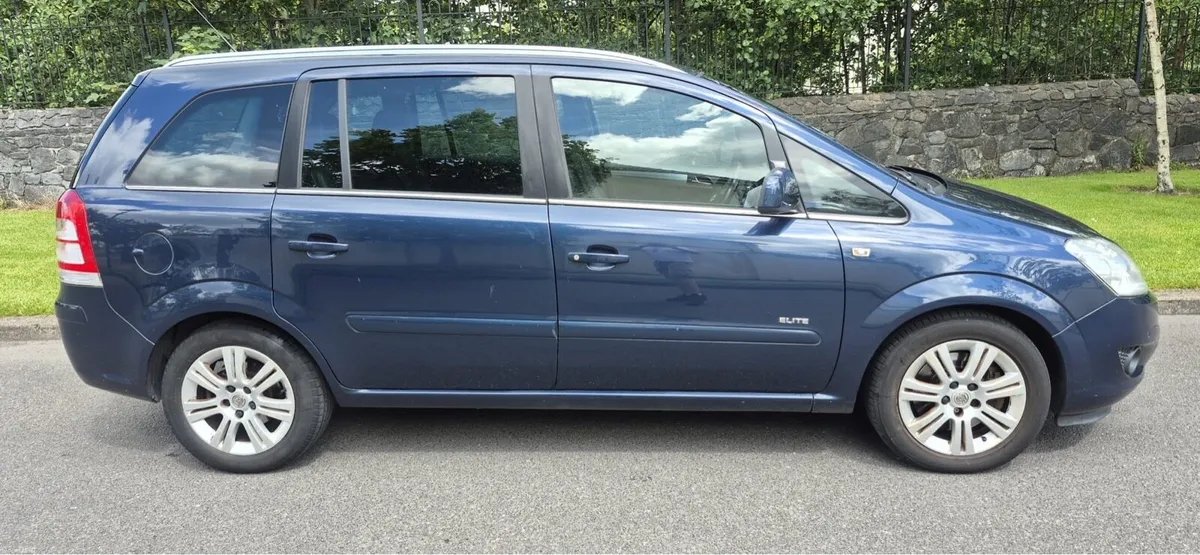 2011 Opel Zafira NCTd - 7 seater - Image 3