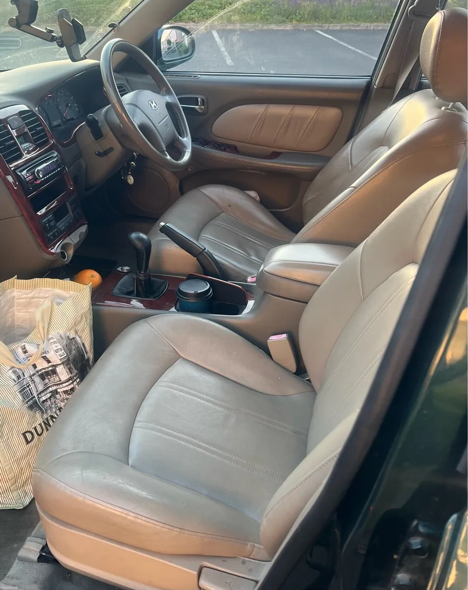 **Rare 2005 Hyundai Sonata** - Image 5