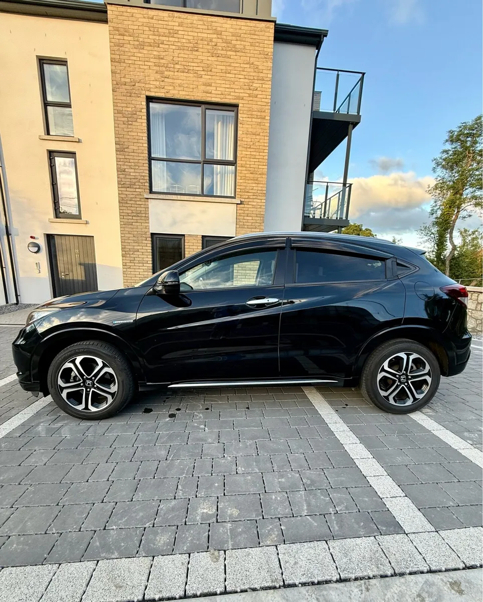 Honda Vezel - Image 4