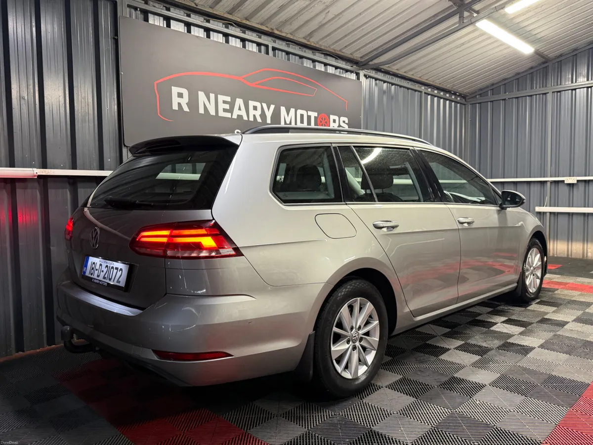 2018 Volkswagen Golf 1.6  Trendline Estate - Image 5