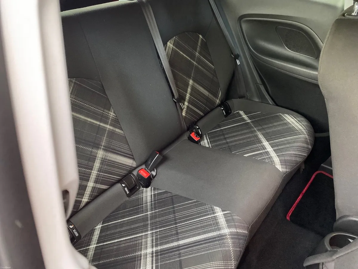 CORSA VAX-HAUL AS NEW TOP OF THE RANGE AS NEW ❤️ - Image 4