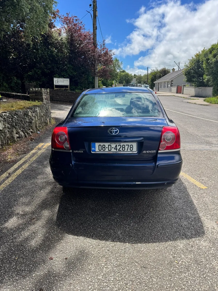 Toyota Avensis Automatic - Image 4