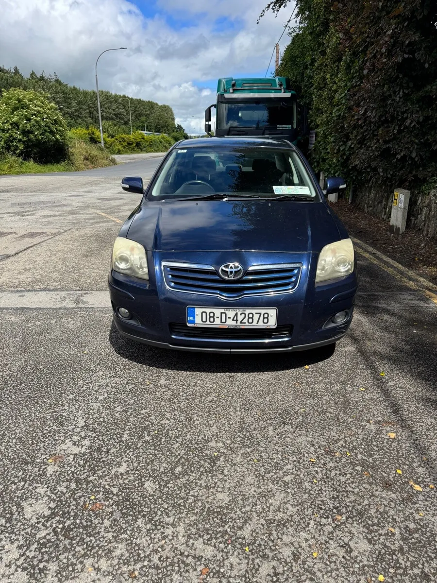 Toyota Avensis Automatic - Image 1