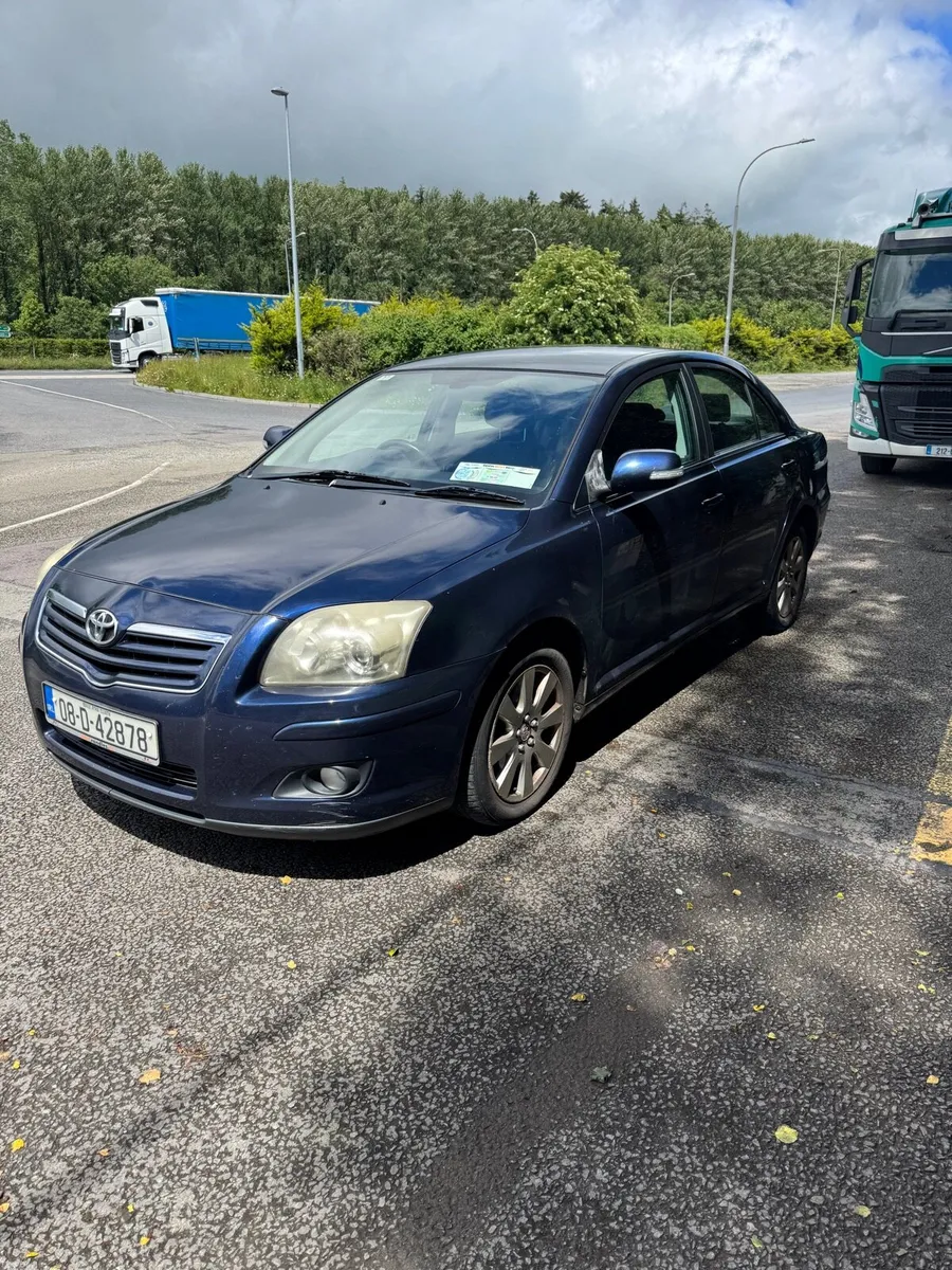 Toyota Avensis Automatic - Image 2