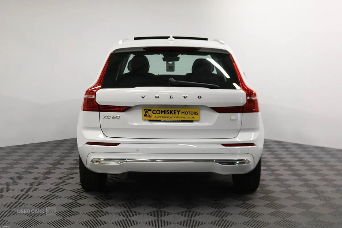Volvo XC60 h T6 Inscription Expression - Image 5