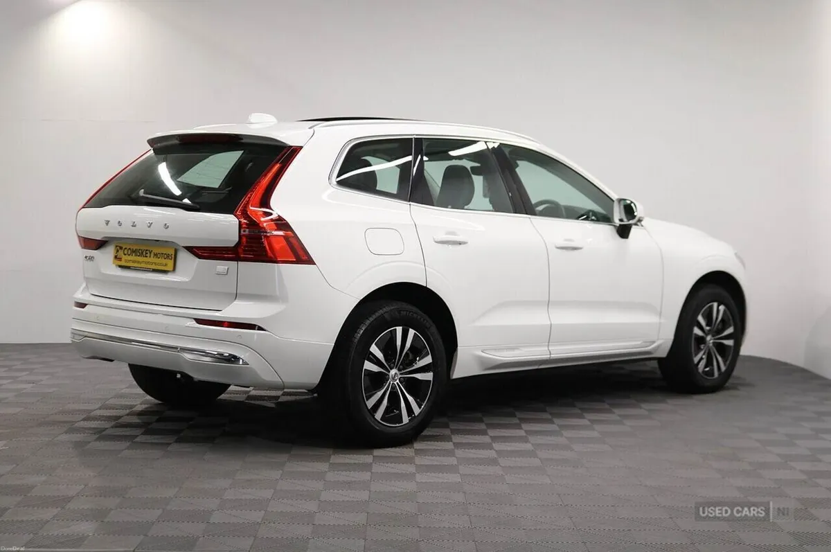 Volvo XC60 h T6 Inscription Expression - Image 6