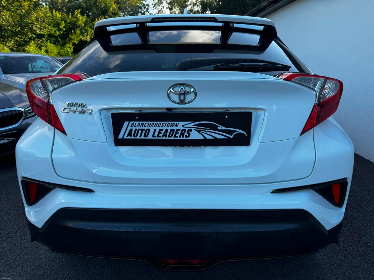 TOYOTA C-HR 1.2 T LUNA 116 BHP LOW KM - Image 6