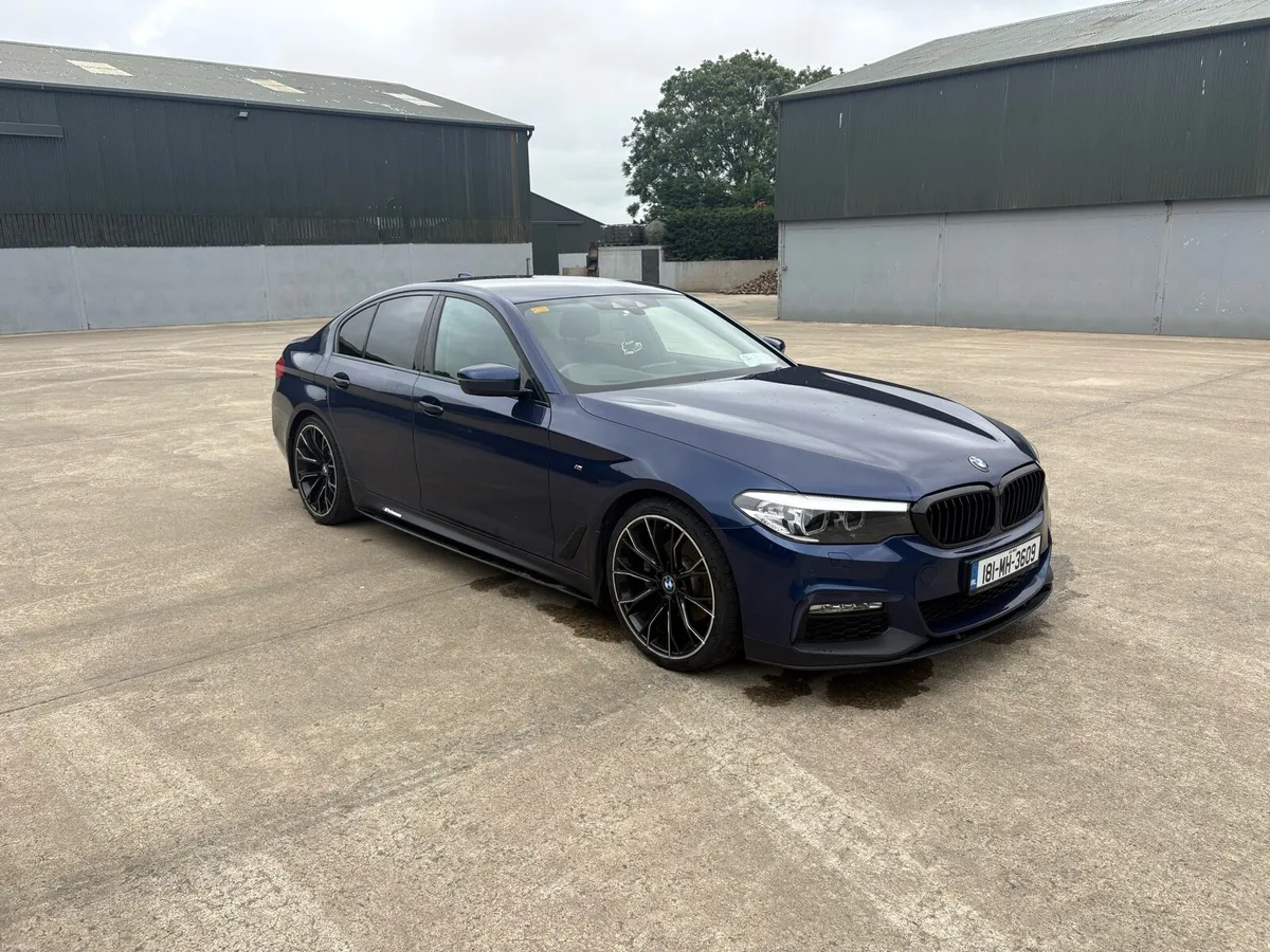 Car - Image 1