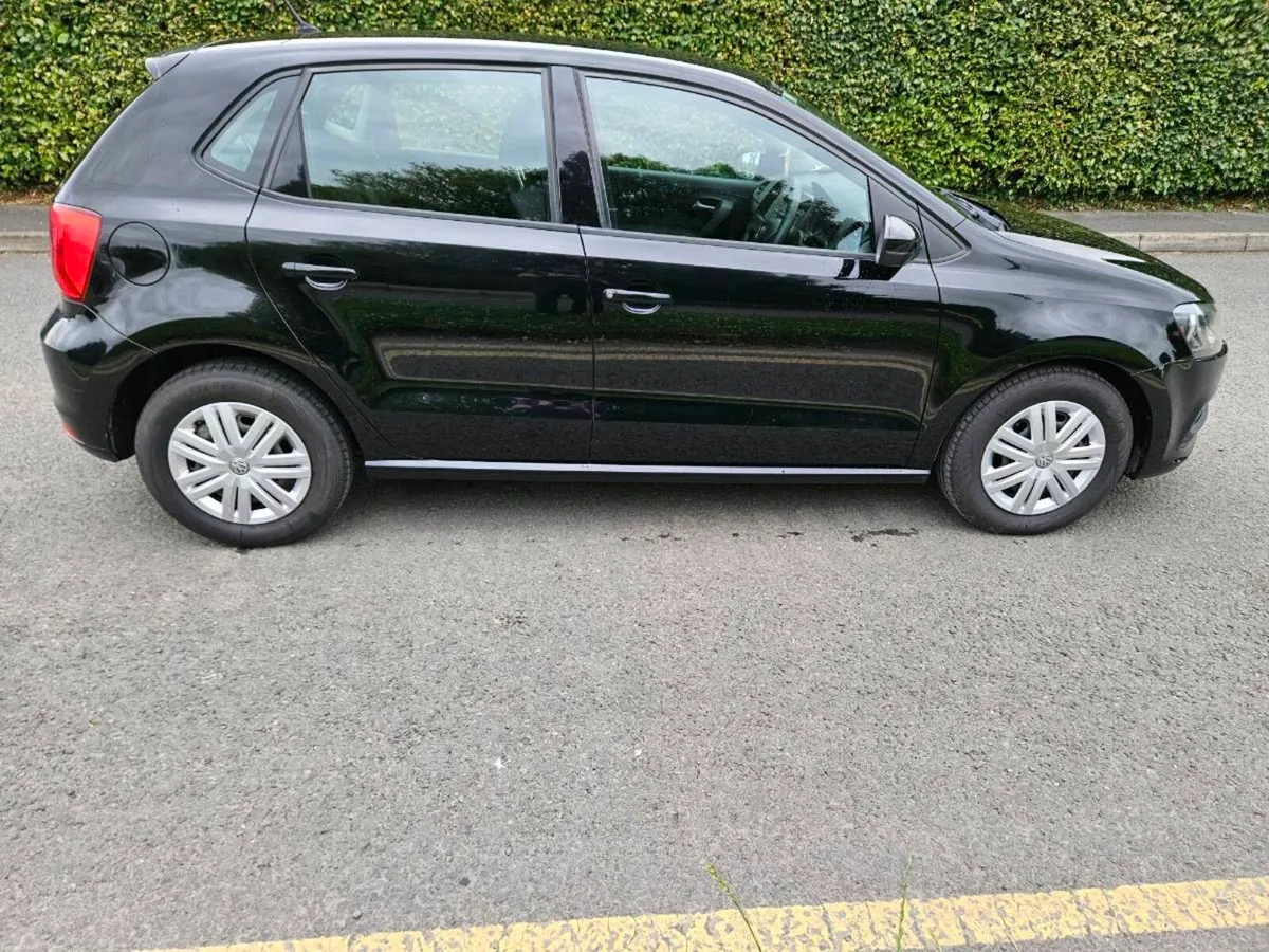 Polo 1.0 L petrol nct 06/2027 tax 04/2027 - Image 3