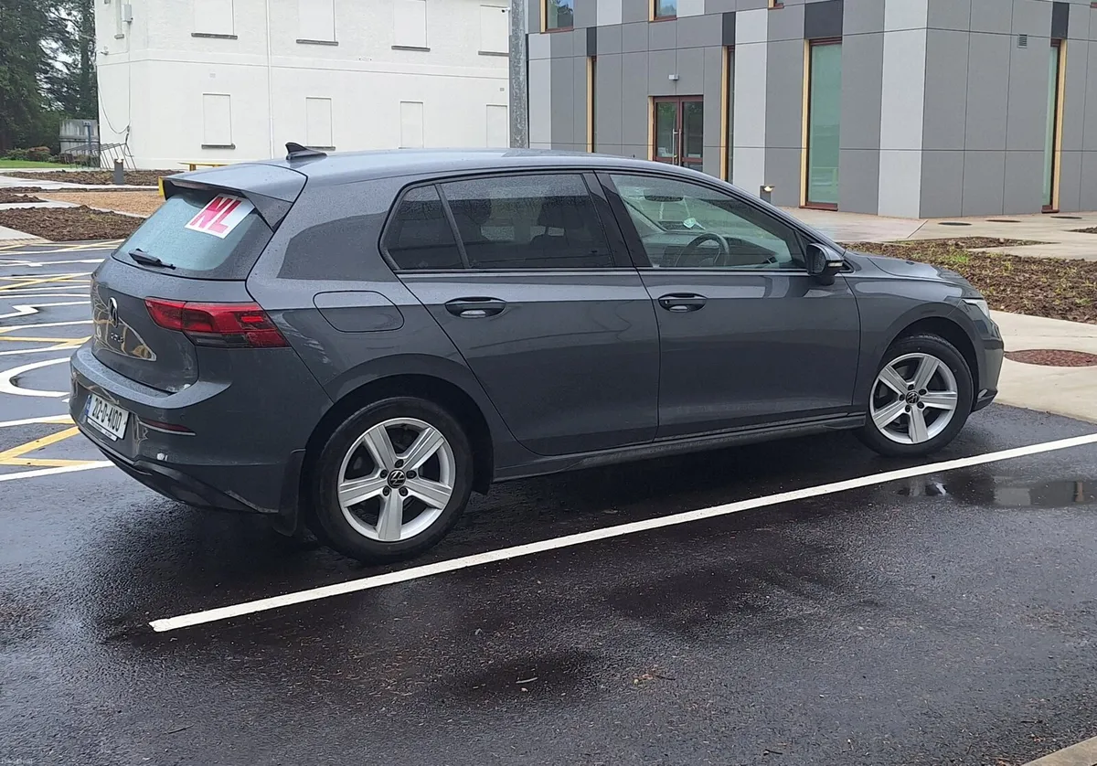 2021 VW Golf Style 2.0 TDI 6 speed - Image 1