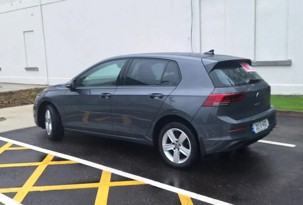 2021 VW Golf Style 2.0 TDI 6 speed - Image 3