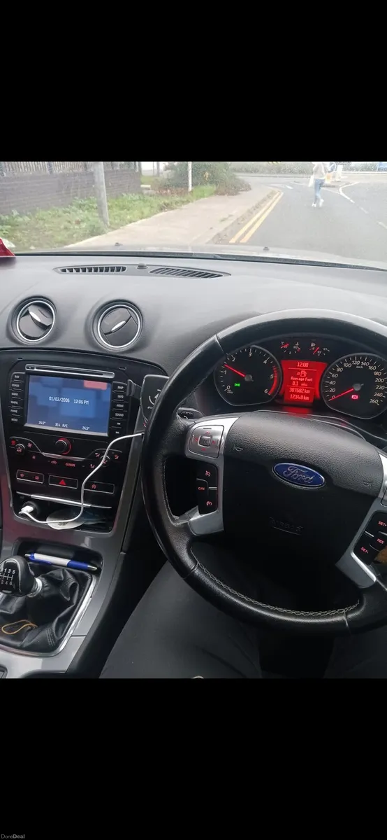 Ford Mondeo - Image 5