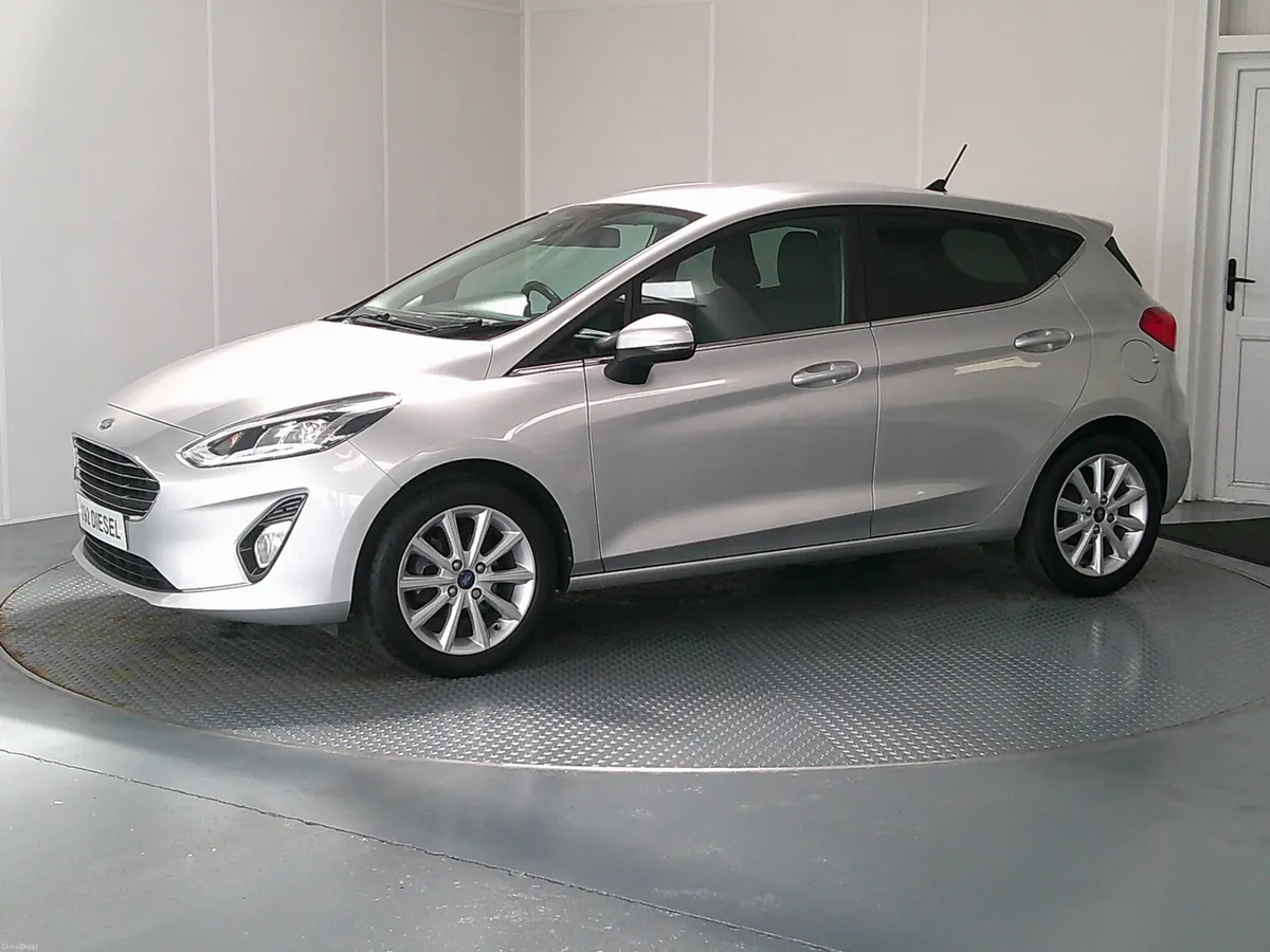 Ford Fiesta 2019 - Image 3