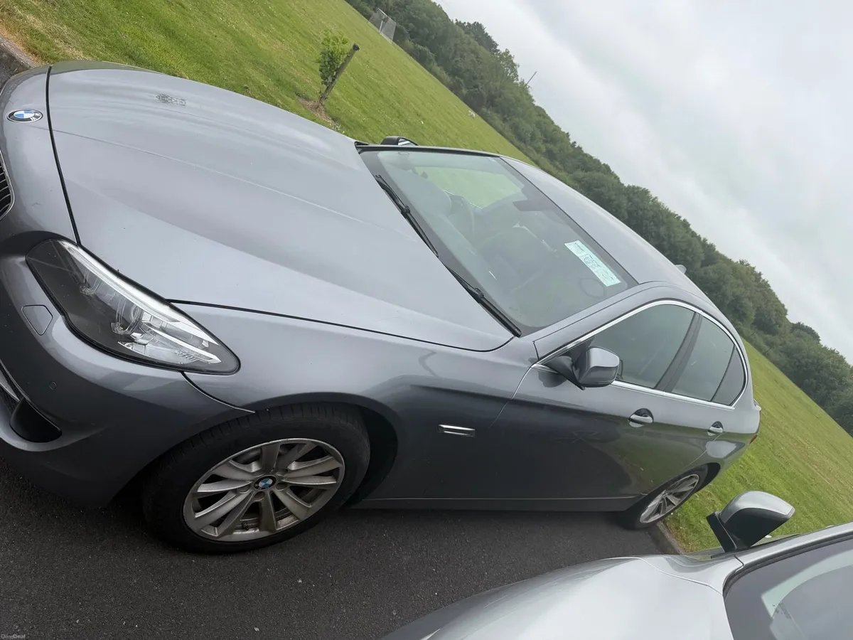 BMW 5-Series 520d Automatic - Image 4