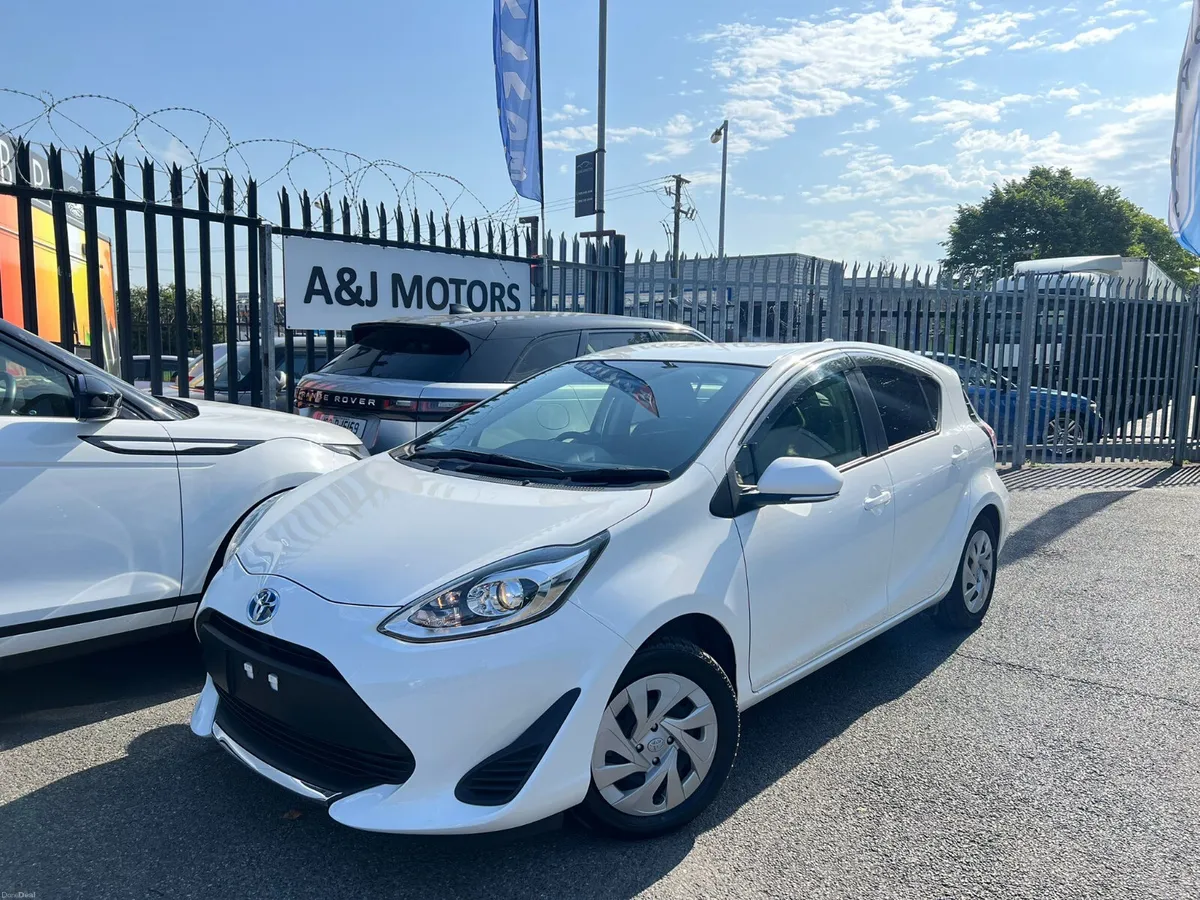 2021 TOYOTA AQUA 1.5 HYBRID - Image 1