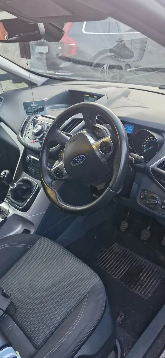Ford Grand C-Max 2012 - Image 2