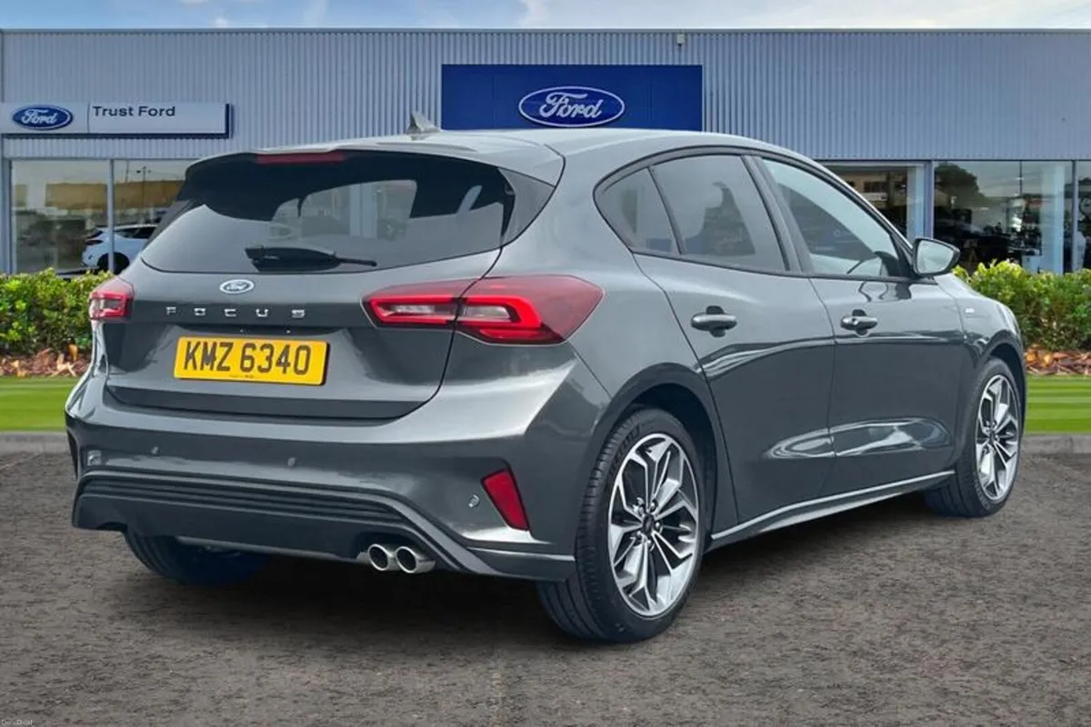 Ford Focus ST-Line X - Image 4