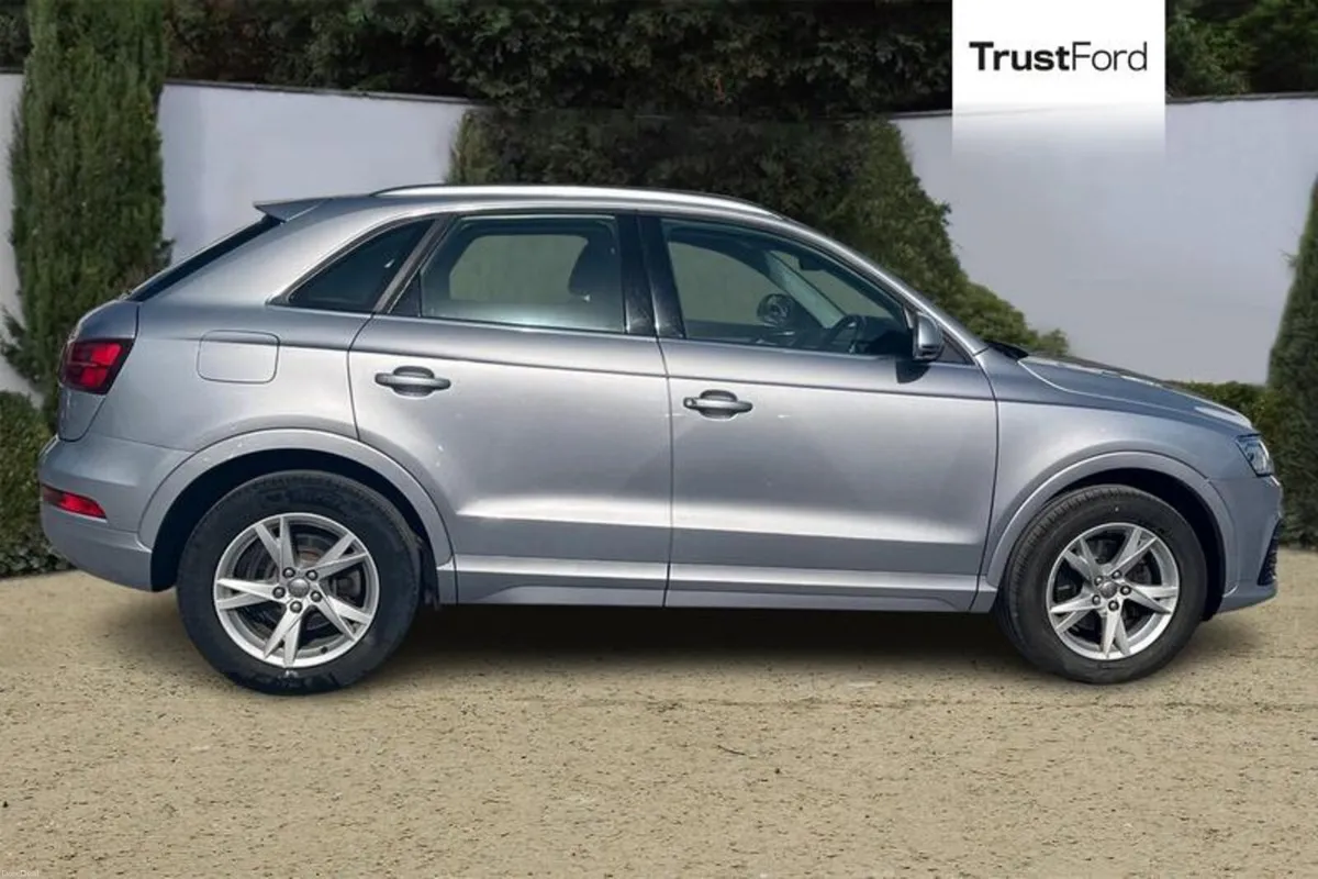 Audi Q3 S Line Edition - Image 3