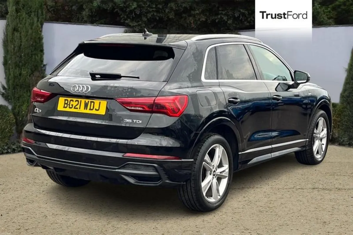 Audi Q3 S Line - Image 4
