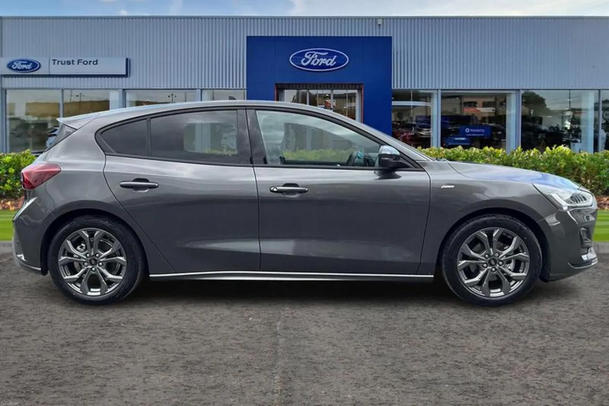 Ford Focus ST-Line - Image 3