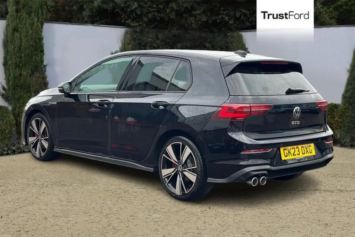 Volkswagen Golf GTD - Image 2