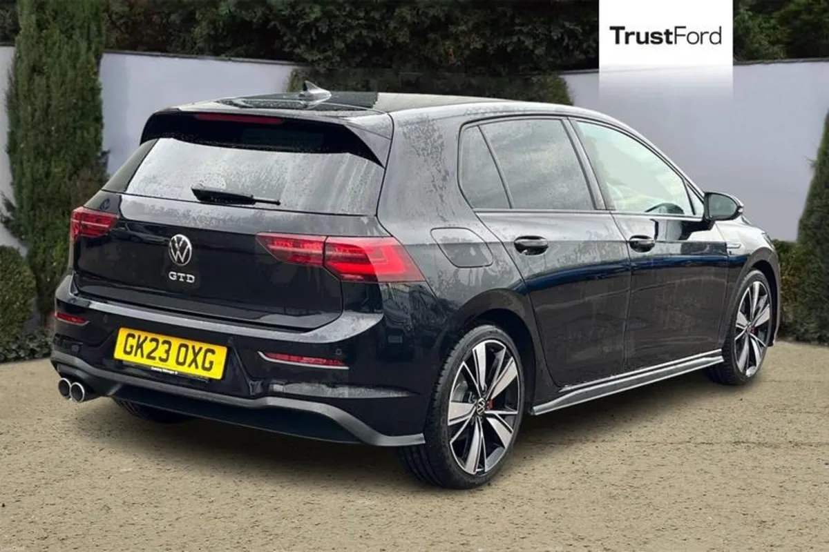 Volkswagen Golf GTD - Image 4