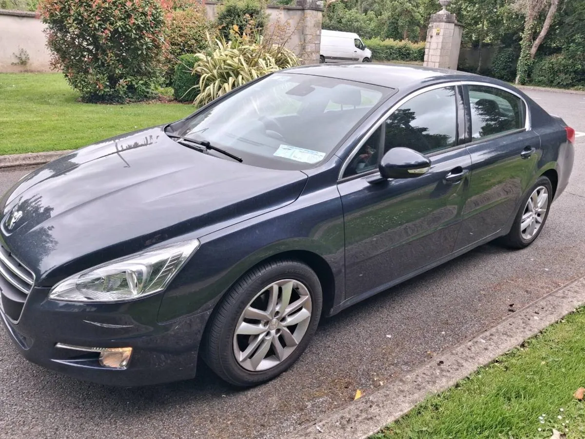 Car - Image 4