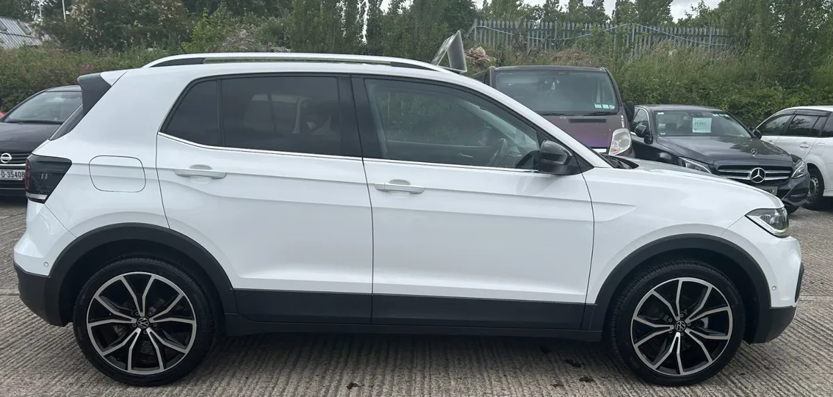 2021 Volkswagen T-cross (Automatic) - Image 4