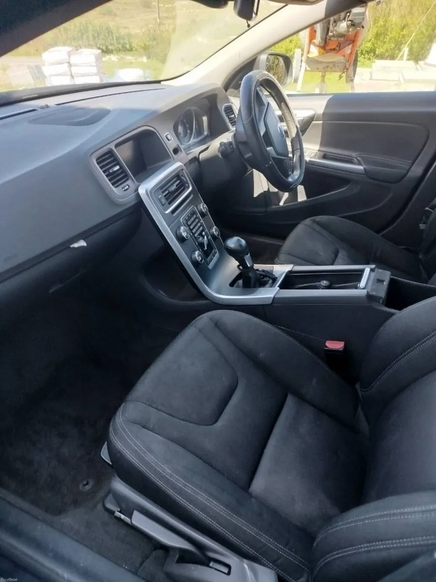 Volvo s60 - Image 6