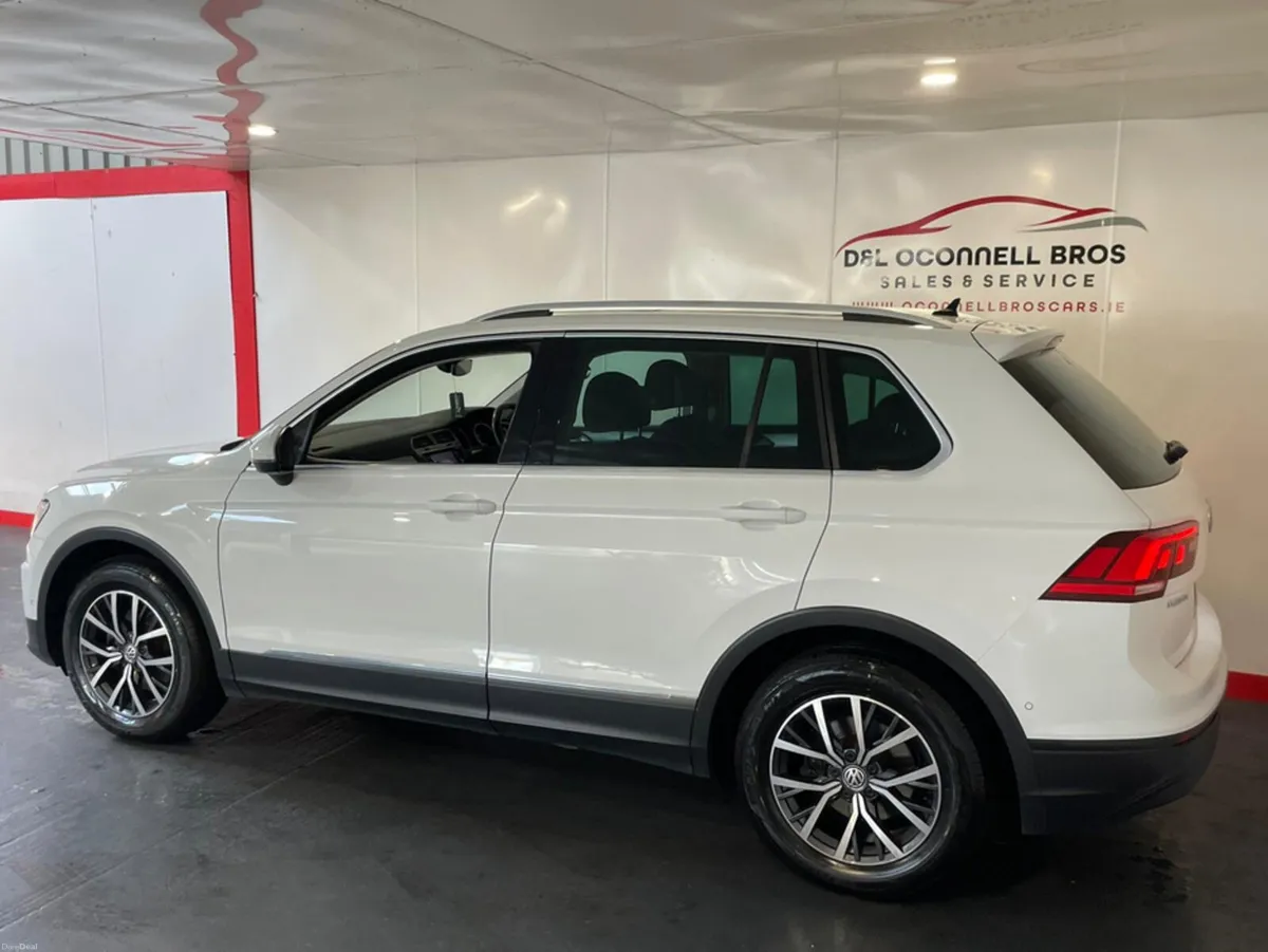 Volkswagen Tiguan CL 2.0 TDI MANUAL 6SPEED FWD 150 - Image 6