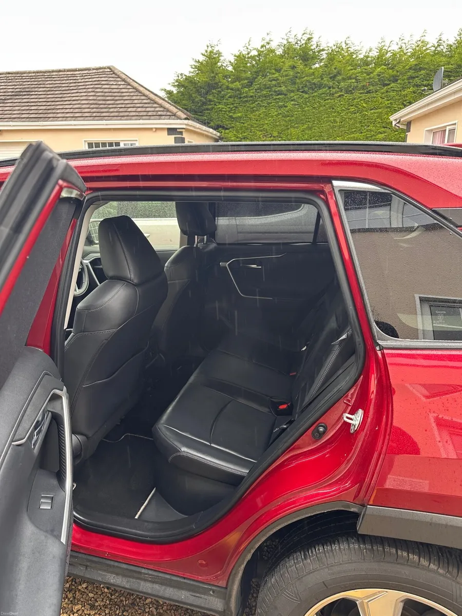 Toyota RAV4 2021 - Image 5