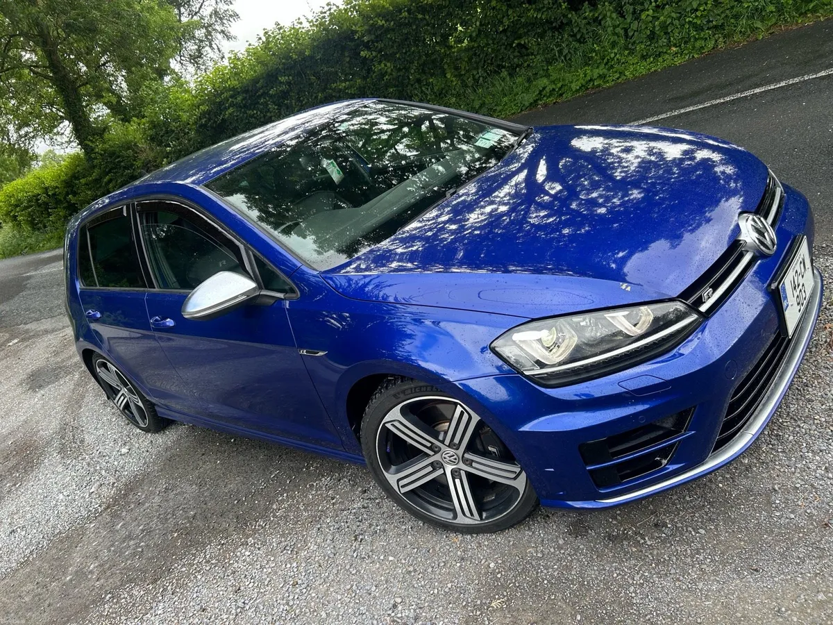 Golf R - Image 1