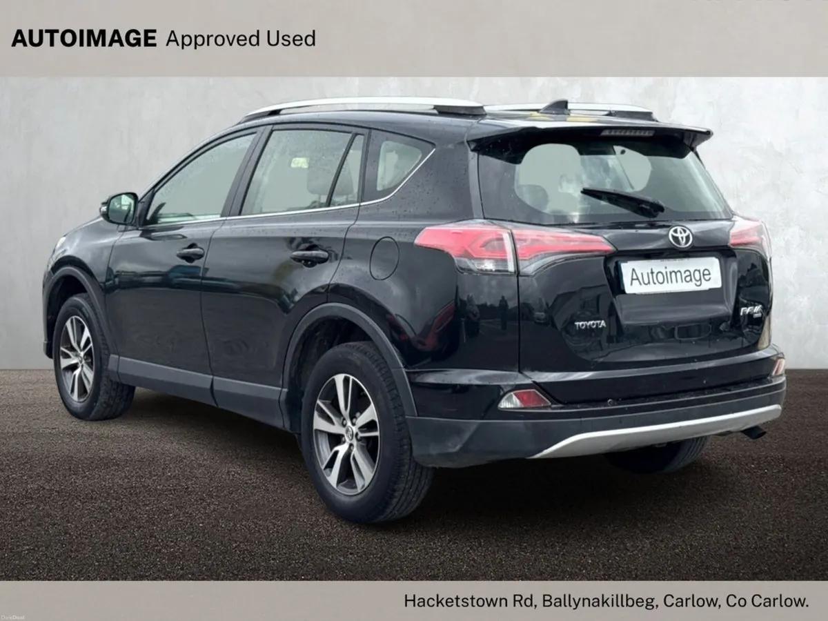 Toyota RAV4 PRICE DROPPED- 2.0 D-4D (143) 2WD LUNA - Image 3