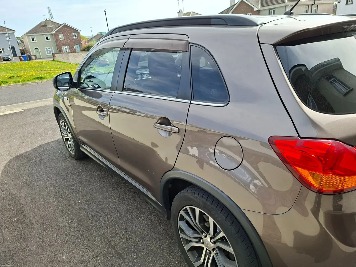 2017 Mitsubishi ASX Instyle - Image 3