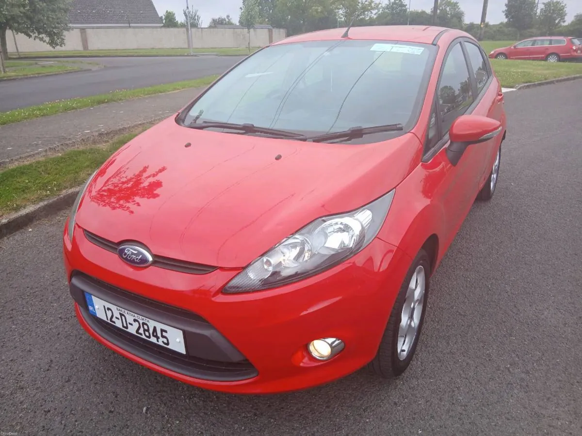 FORD FIESTA 1.2 ABSOLUTELY SPOTLESS - Image 4