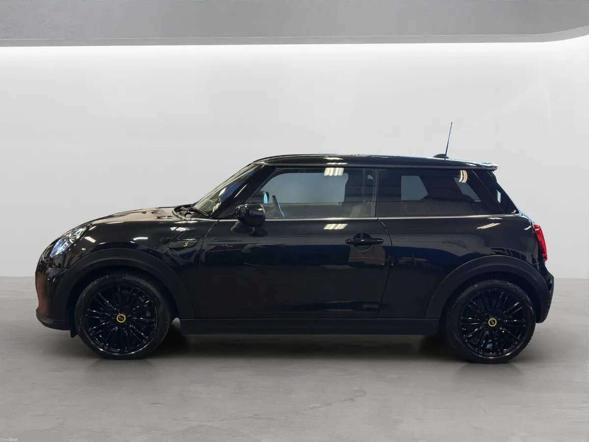 Mini Cooper S Electric 2022 - Image 4