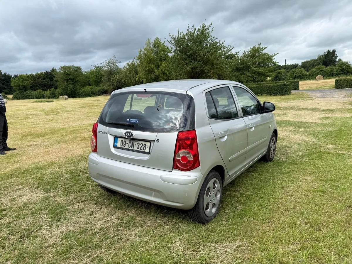 2009 Kia Picanto 1,0 petrol Nct 05/27 Tax 05/27 - Image 3