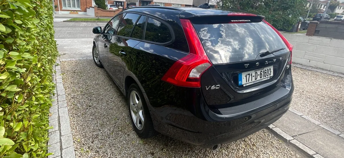 Volvo V60 2.0 d EST - Image 4