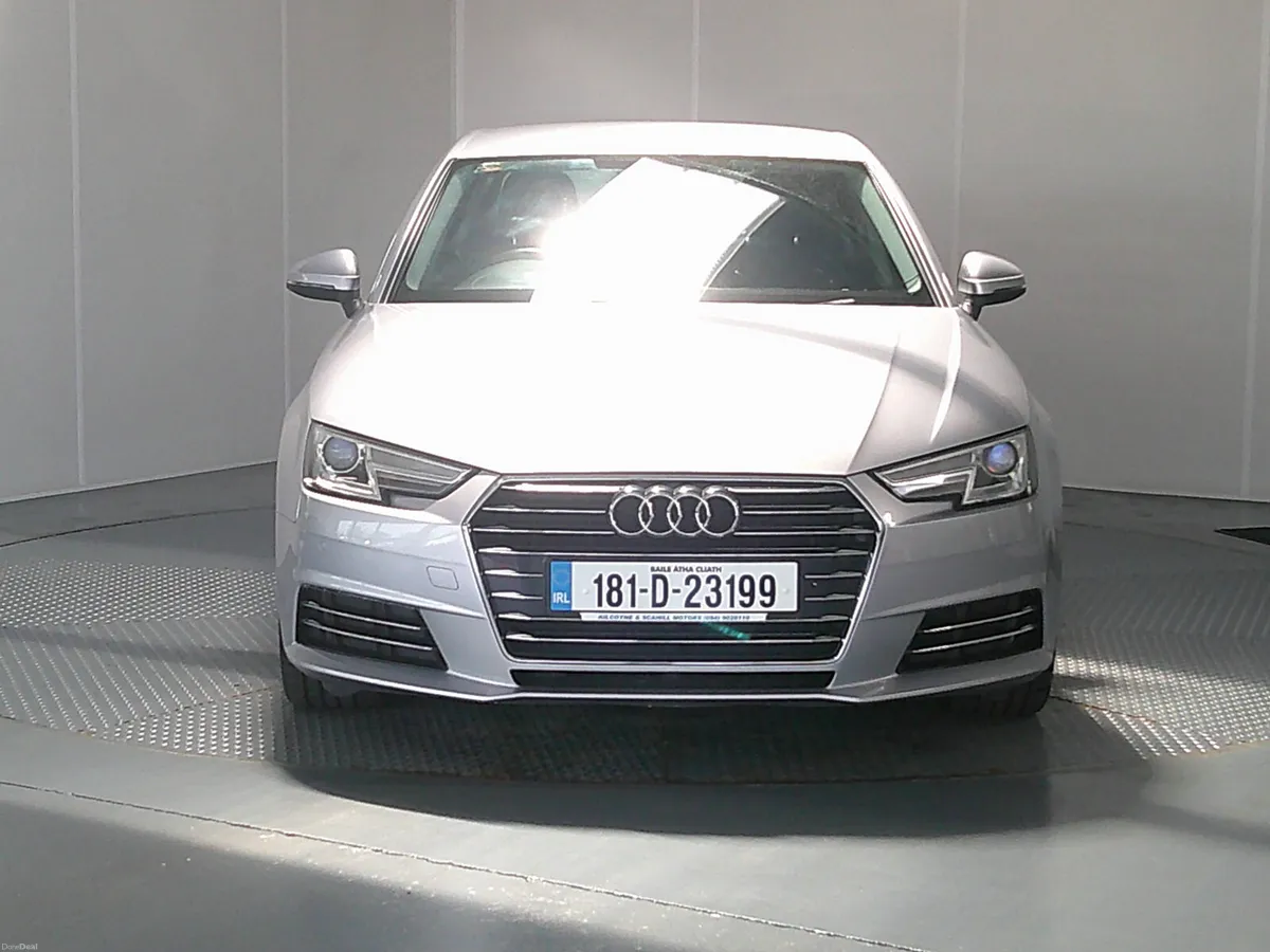Audi A4 2018 - Image 2