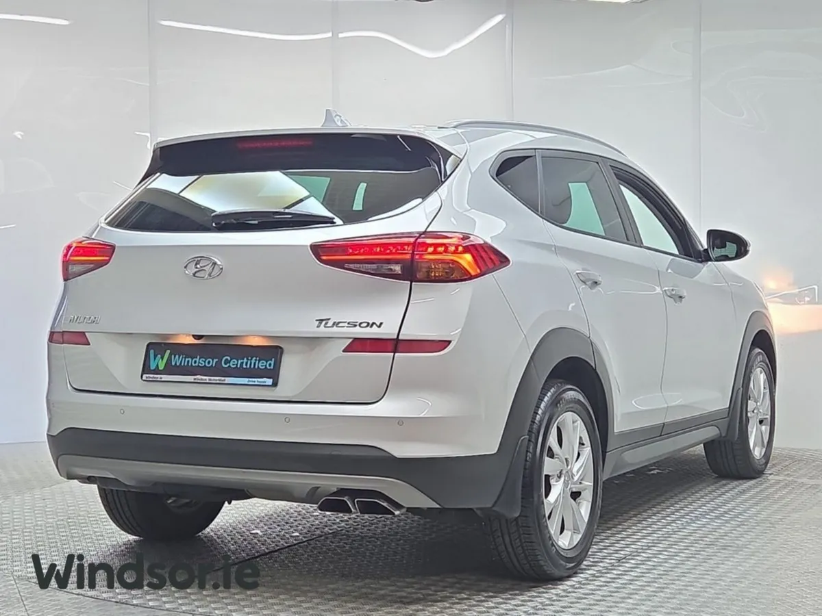 Hyundai Tucson 1.6 ix35 Executive 5DR Diesel - Image 3