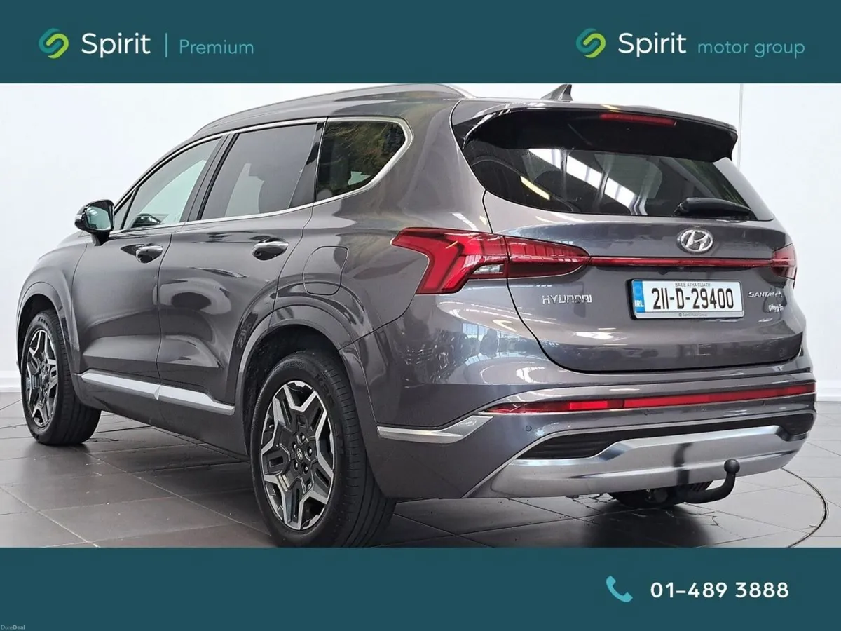 Hyundai Santa Fe 1.6 PHEV 4WD Executive Plus Auto* - Image 3
