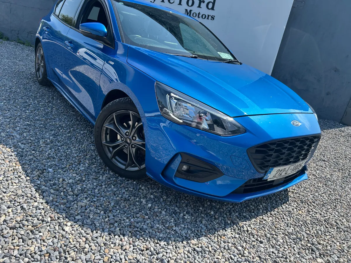 Ford Focus 2021 St Line  Automatic - Image 5