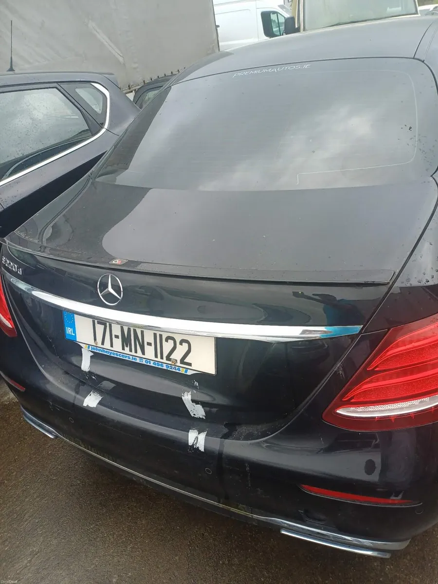 Mercedes Benz Eclass - Image 2