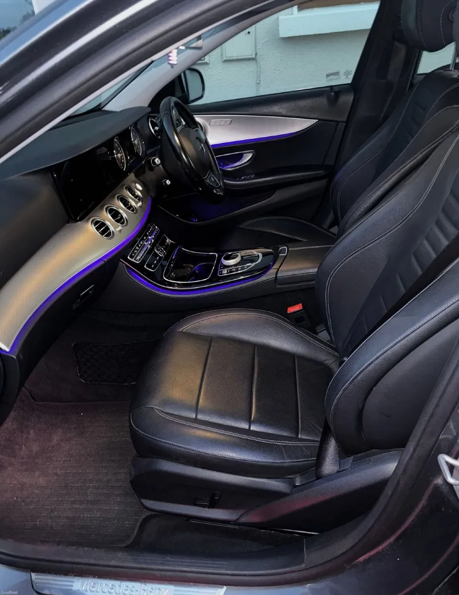 Mercedes-Benz E-Class 2016 - NCT 6/28, New Service - Image 4