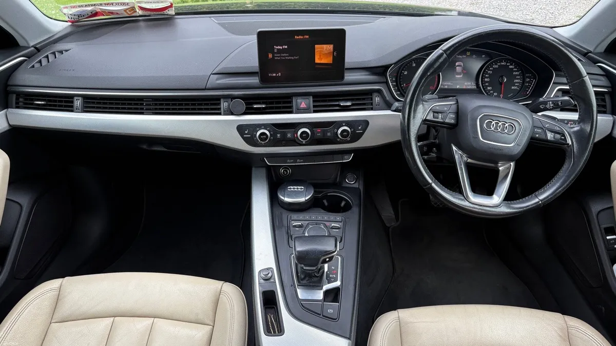 Audi A4 - Image 2