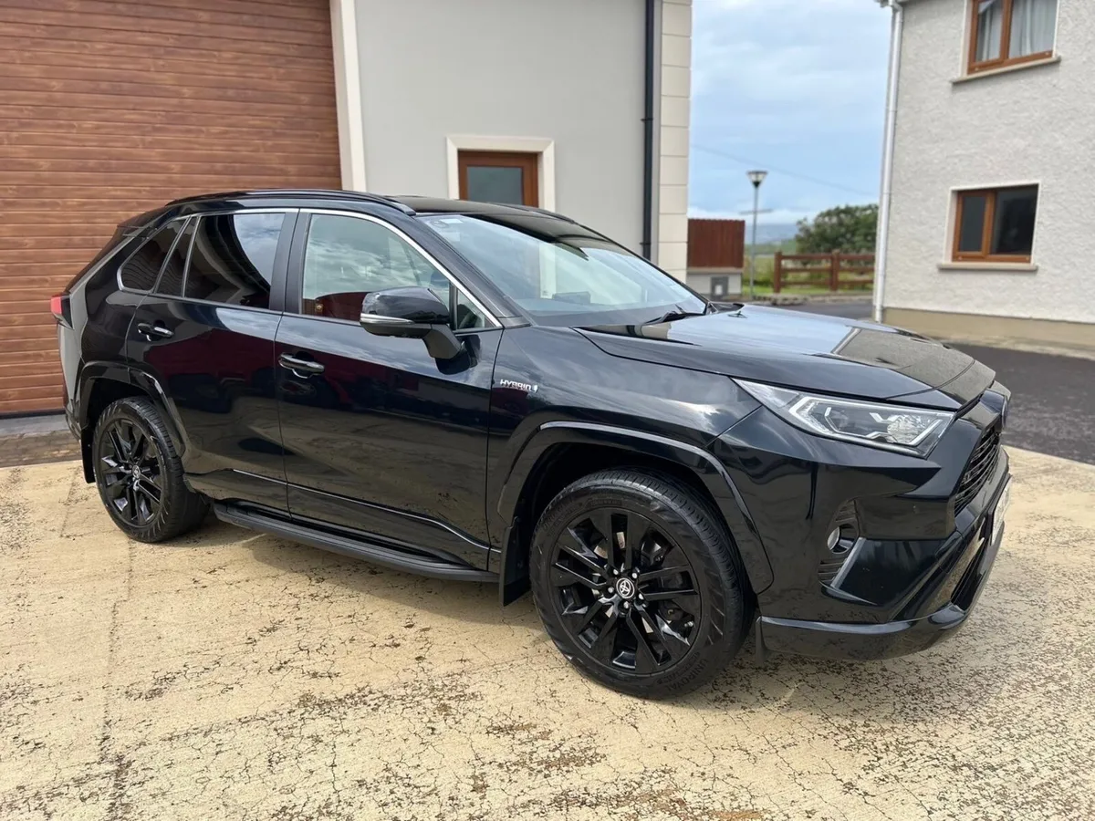 Toyota RAV4 2020 - Image 2