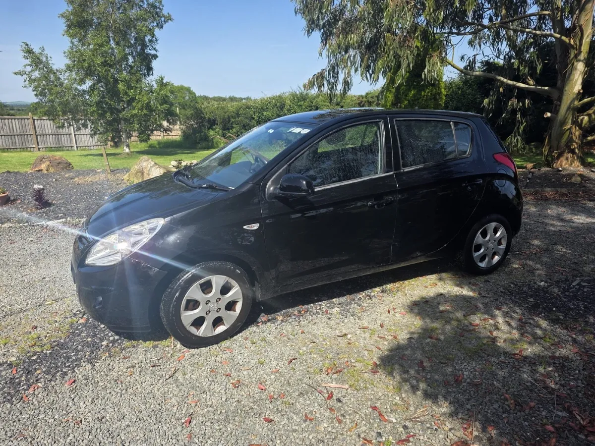Hyundai i20 2011 - Image 1