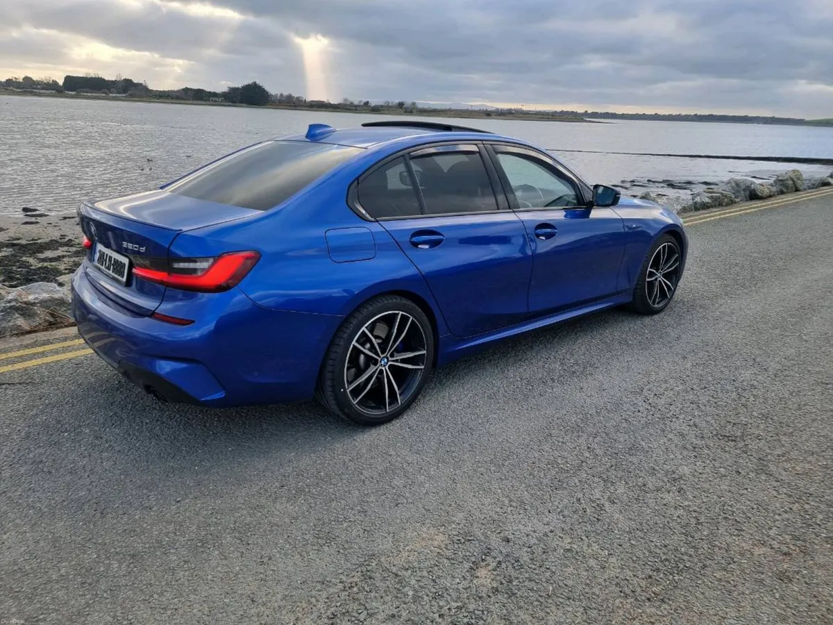 Car - Image 4
