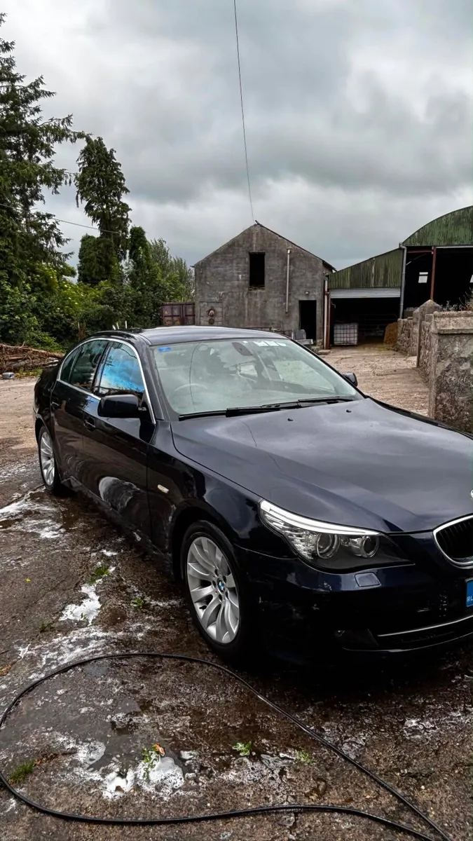 BMW 5-Series 2008 - Image 1